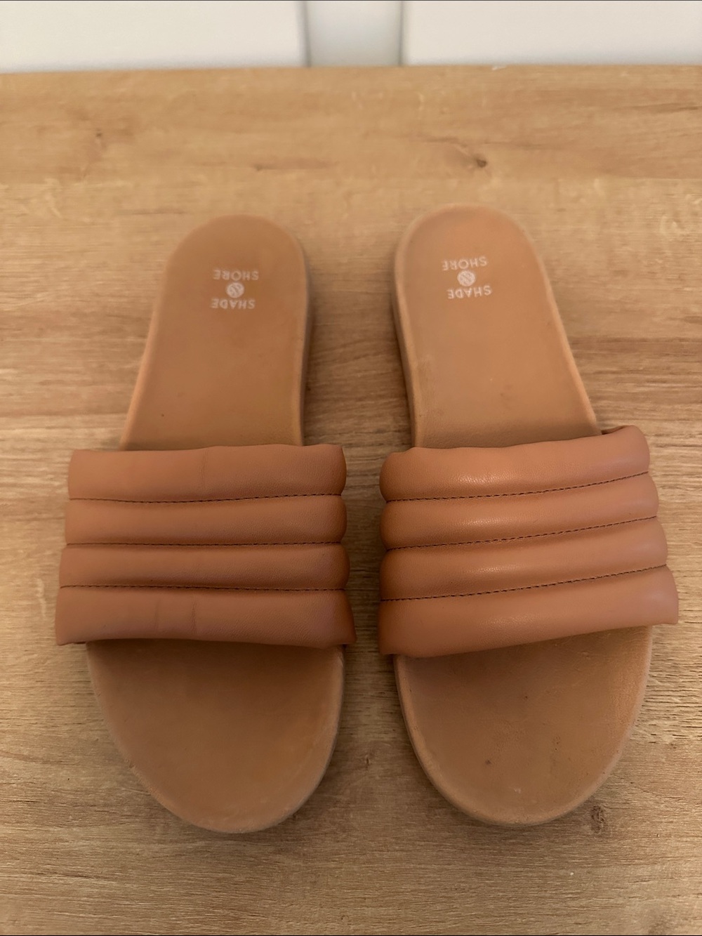 EUC Shade & Shore Cognac Tan Quilted Slide Sandals for Women